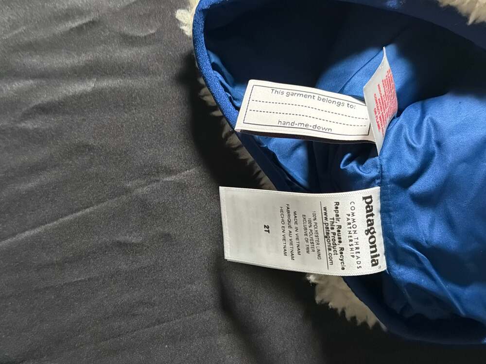 Patagonia Baby Retro-X Fleece Vest, Natural with Channel Blue, Size 2T - Picture 7 of 8